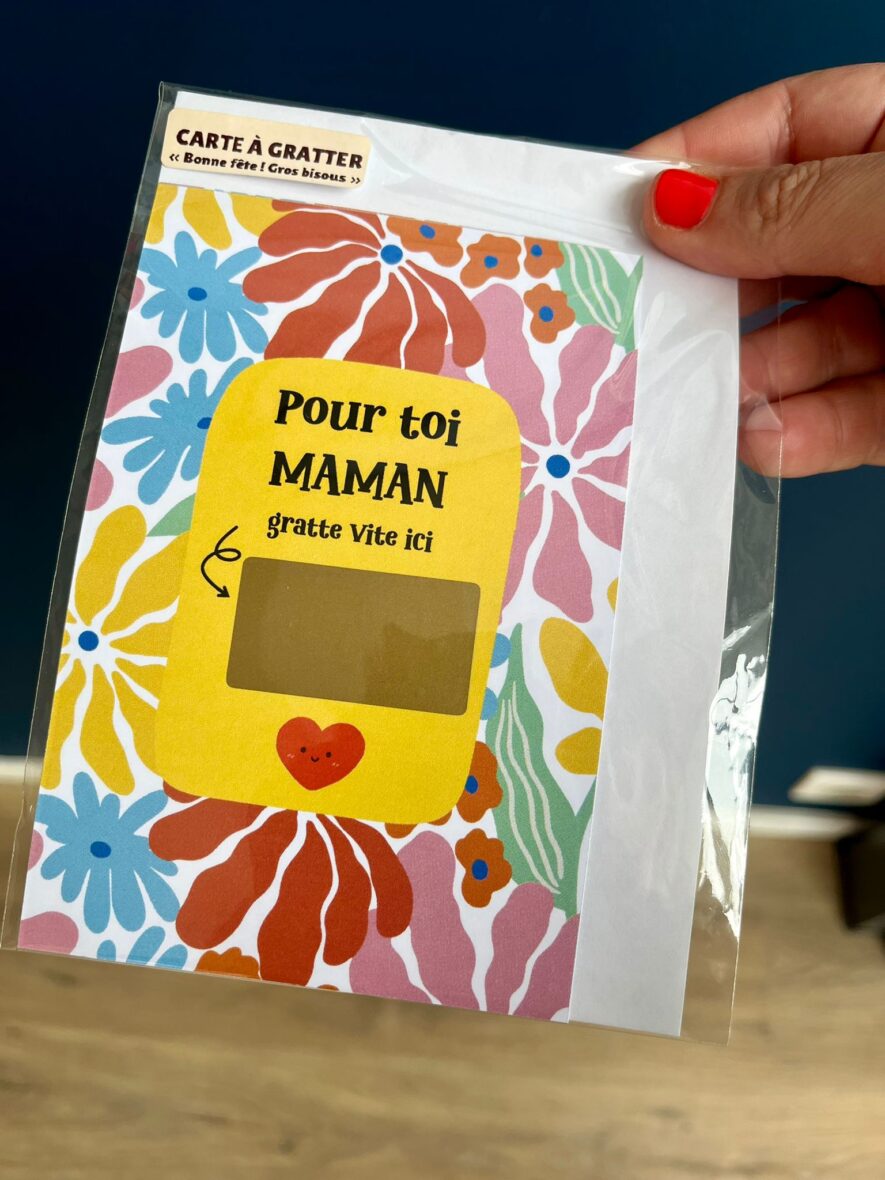 Carte à gratter pour dire bonne fête Maman !
