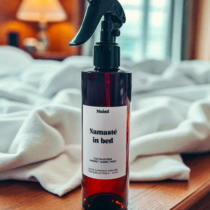 brume-ambiance-namaste-in-bed